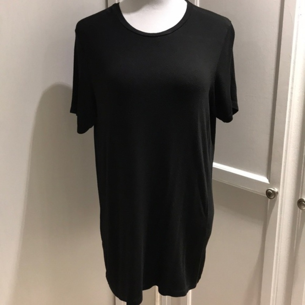 Brandy Melville ❤️ oversized top.